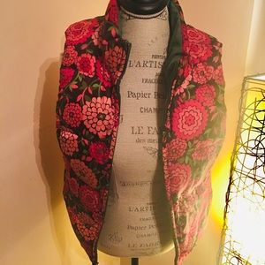 Beautiful vibrant vest that is reversible.